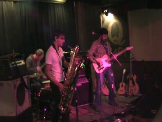 Lines and Terminals - 95 - 11/13/10 Round Robin @ Quenchers