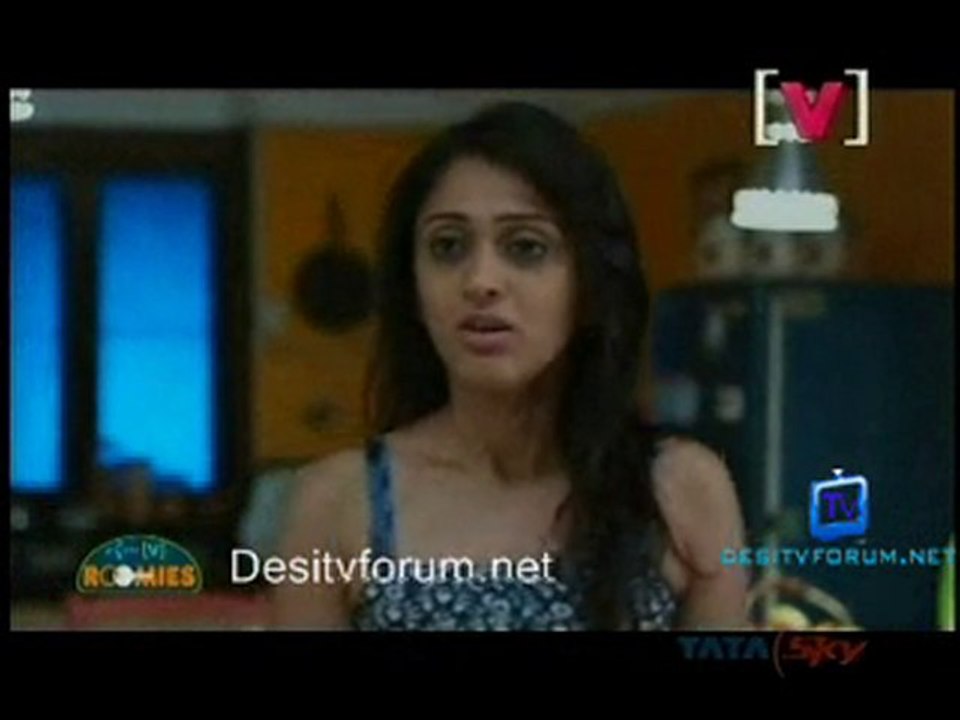 [V] Roomies 4th December 2010 Part1