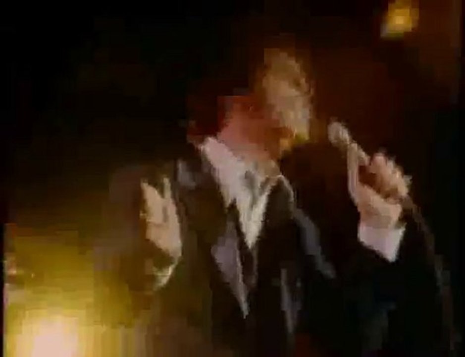 Tom Jones & Raquel Welch Rip It Up Lucille 1970 video Dailymotion