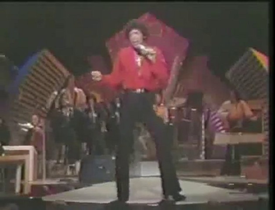 TOM JONES -  LOVE MACHINE