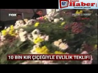 Kıskandıran Evlilik Teklifi