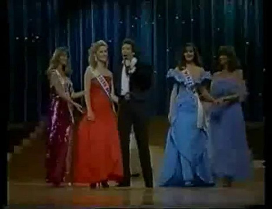 Tom Jones - My Kind of Girl -Live
