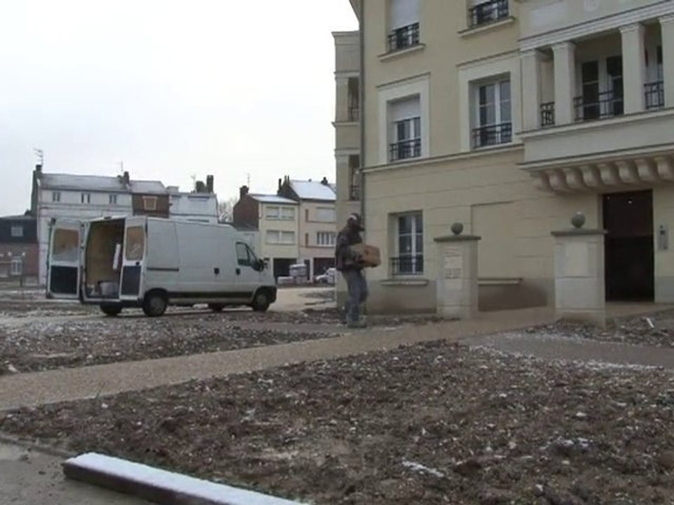 AGORA L'EMISSION 110 : LES PREMIERS DEMENAGEMENTS DE LA RENOVATION URBAINE