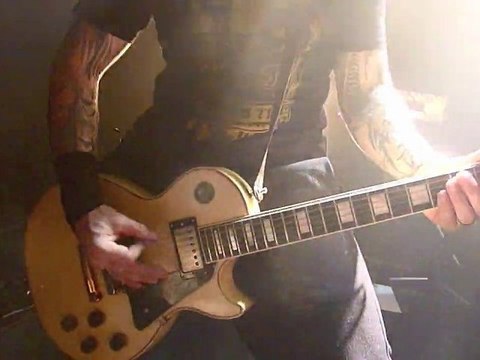 Mass Hysteria - Get High (Yallah)