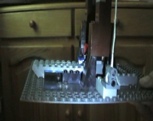 ALEXIS GUILLOTINE EN LEGO