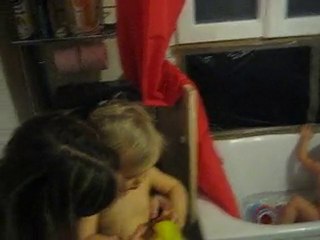 Popette et Margaux dans le grand bain parisien