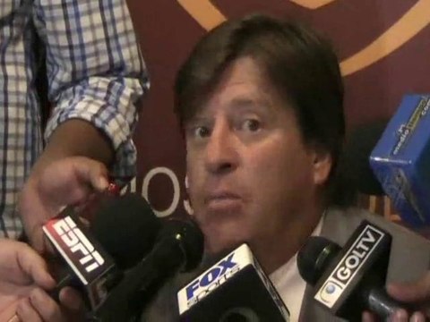 Medio Tiempo.com – Raúl Arias y Miguel Herrera. Reacciones a la victoria de Chivas sobre Estudiantes.