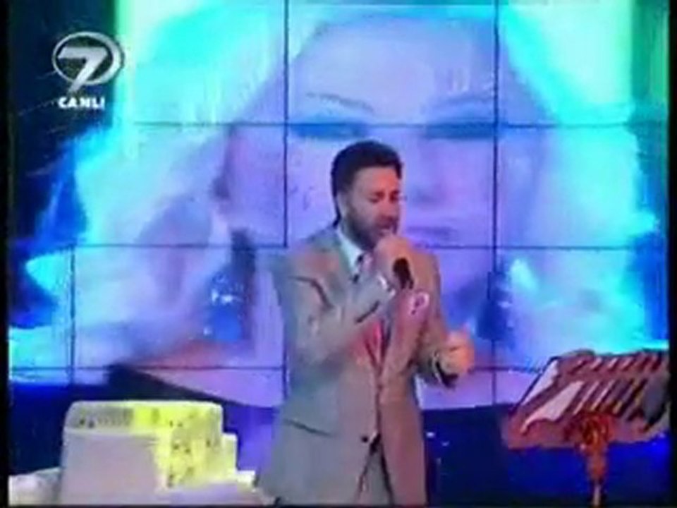 İzzet Yıldızhan Adımı Kalbine Yaz