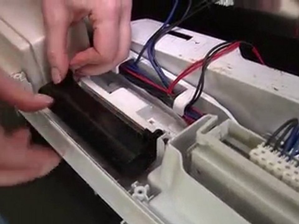 How to replace the door handle and interlock on a ...