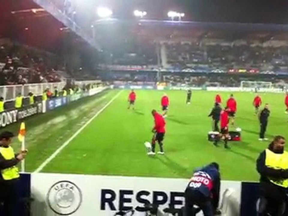 Milan AC a l'echauffement a Auxerre