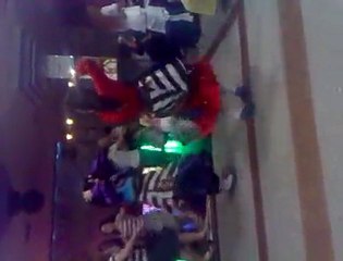 yöresel kıyafetleriyle: ağasar dansı