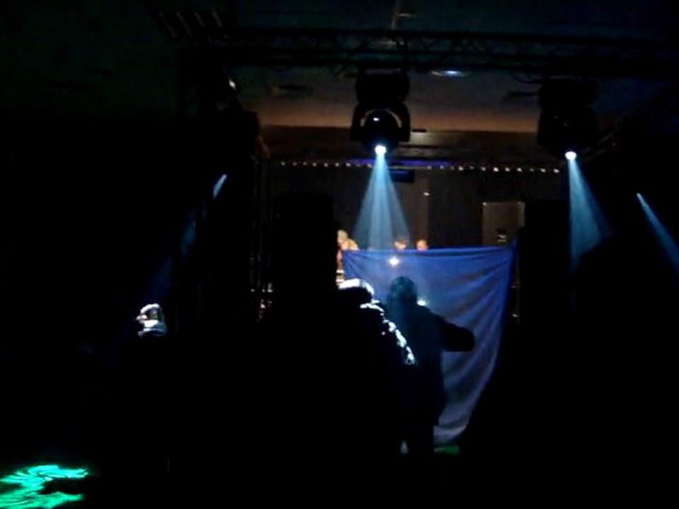 teuf kronologik decembre 2010