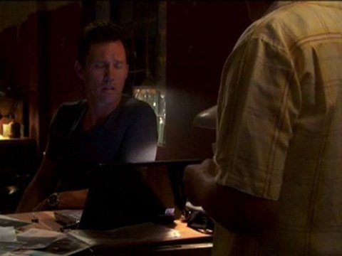 Scene #1 from Burn Notice - Dead or Alive 12/9