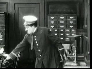 Vua he Saclo-Charlie Chaplin. The Bank