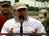 Presidente Santos sobrevoló zonas afectadas por las lluvias