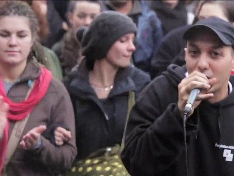 Hk & Les Saltimbanks - On lâche rien