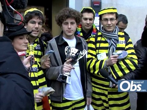 Sauvons les Riches change de banque