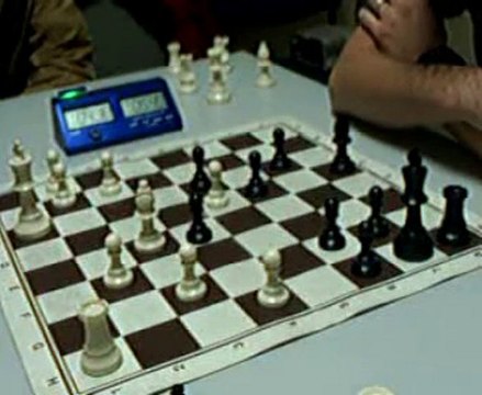 ECHECS : BEN 0 VS 1 ZITOUN (COUPE 2010)