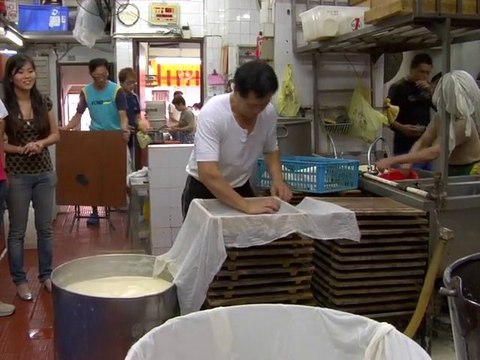 Making Tofu in Hong Kong