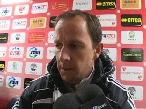 Nîmes-Vannes: La colère de Stéphane Le Mignan (Foot D2)