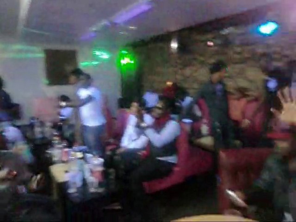 ericson le zoulou semi live a livoire bar dancing (paris)