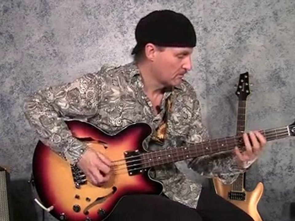 The Penatonic Minor Scale on the Bass Guitar