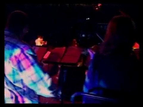 Grup Yorum - Özgür Tutsak