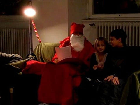 Mikulás Bácsi és hűséges Krampuszai 2