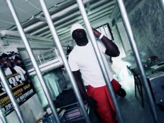 Dixon (Feat Kennedy) - ESCLAVE (Clip Officiel)