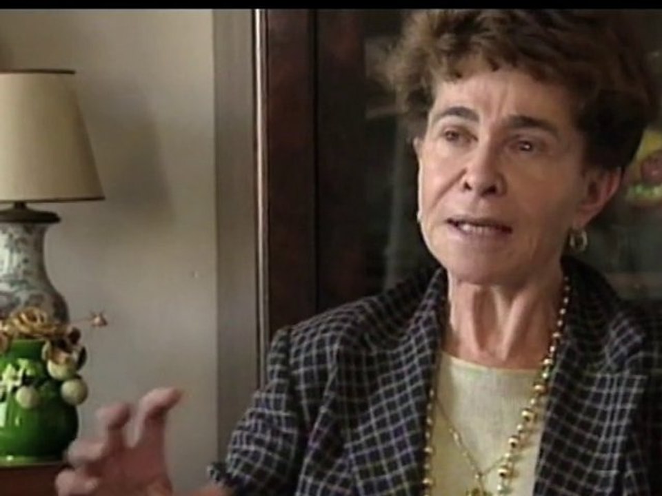 Extrait - FRANÇAFRIQUE (Les valises du pétrôle)