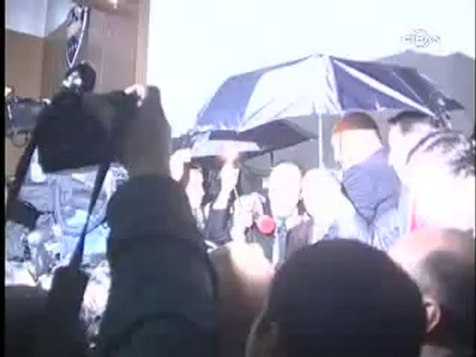 Burhan Kuzu'ya Protesto