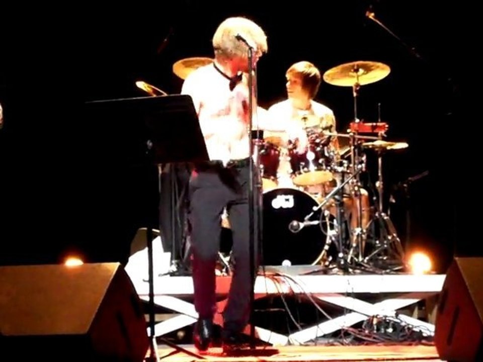 Jewels Make Flowers - Superstition - Béthune