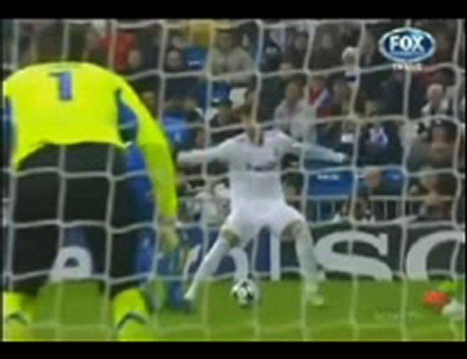 Real Madrid 4-0 Auxerre 08-12-2010 Benzema, Cristiano