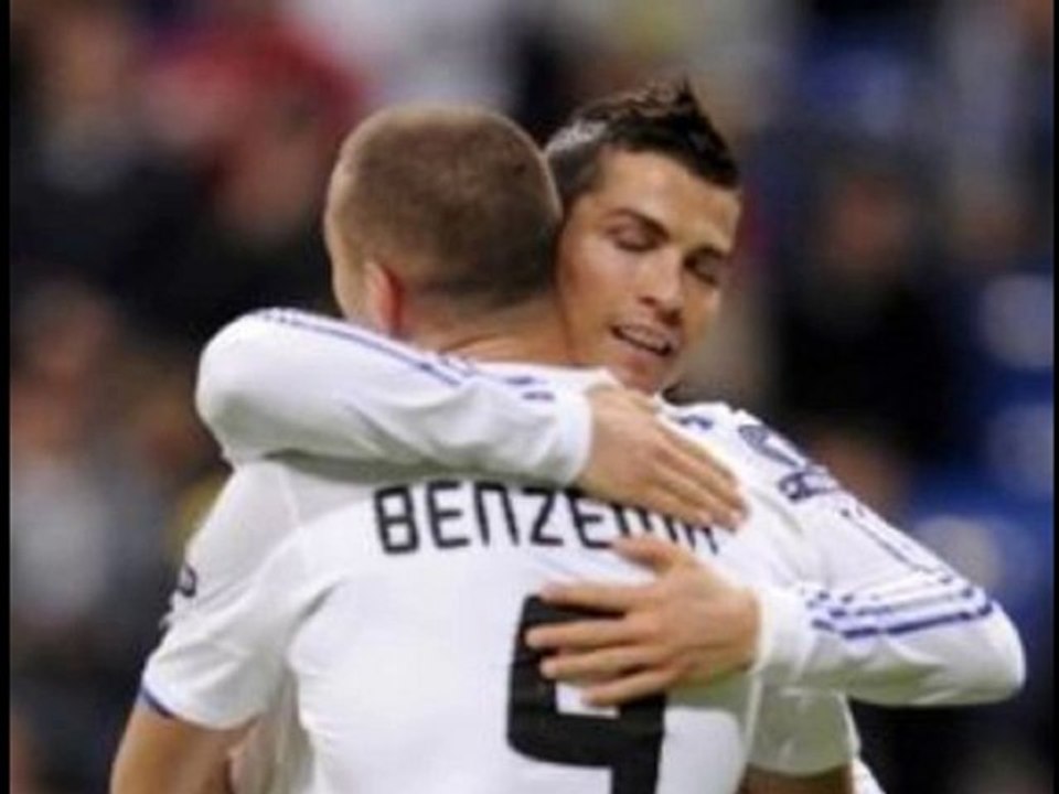 Real Madrid 4-0 Auxerre: Benzema brilliant hat-trick