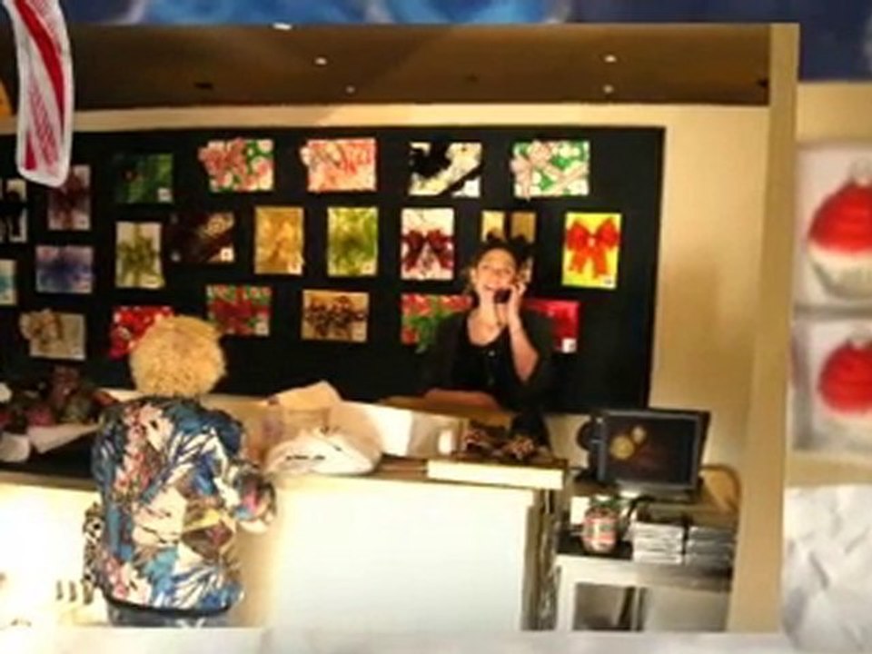 Gift packaging and shipping Newport Beach CA Fashion Island