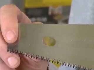 Geht durch wie Butter - JetCut Laminatsäge Stanley