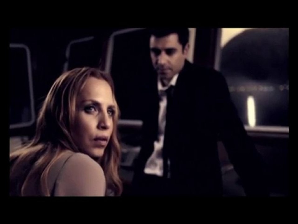 Sertab Erener ~ "Bir Damla Gözlerimde"