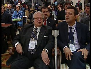 Eğitim Her Engeli Aşar