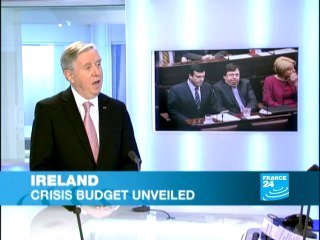 Finance: Fitch slashes Ireland's credit rating