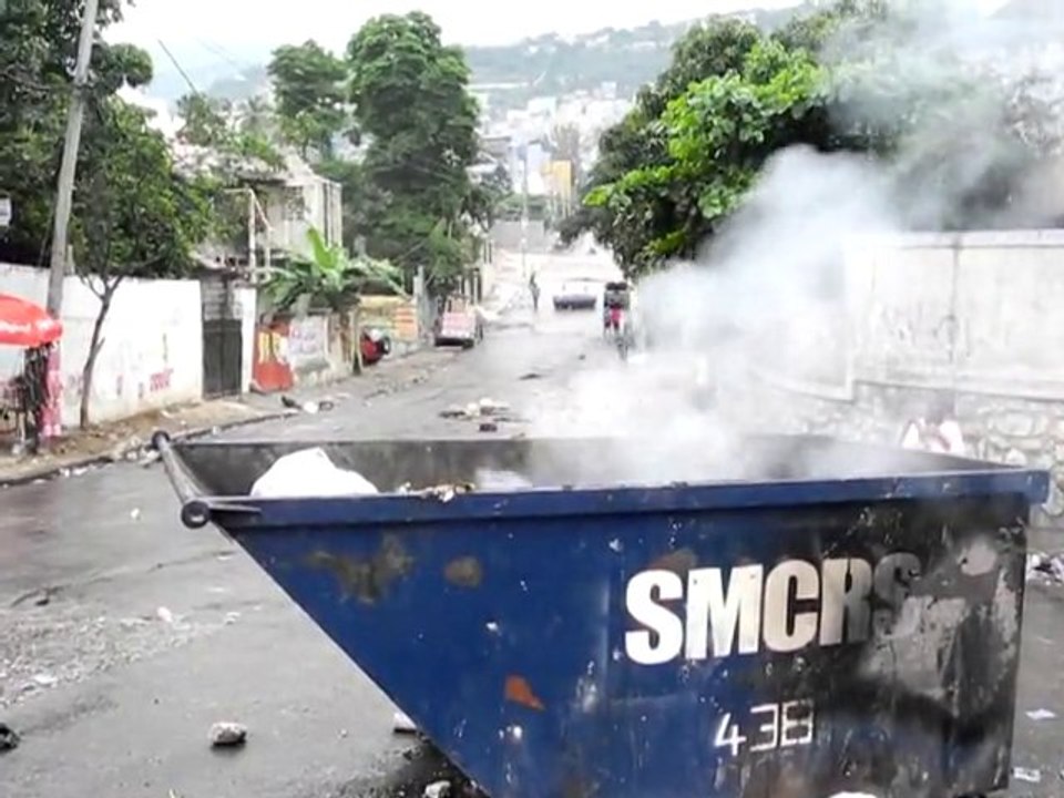 Haïti: calme relatif à Port-au-Prince, pillages dans le sud