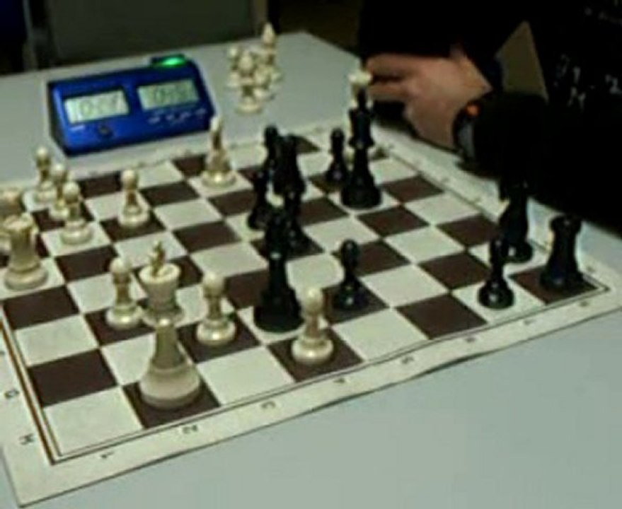 ECHECS : STAN 0 VS 1 STEPH (CLASSE A 2010)