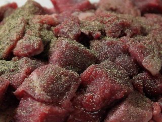 How to make a thick beef stew with dumplings.