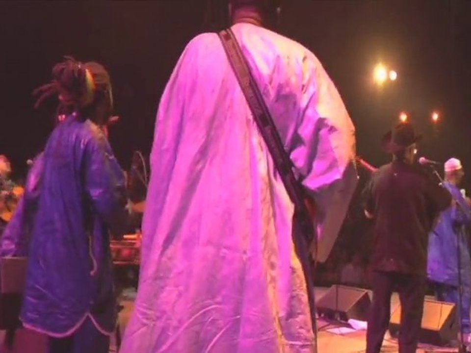 AfroCubism - 'Nima diyala' live at la Mar de Musicas