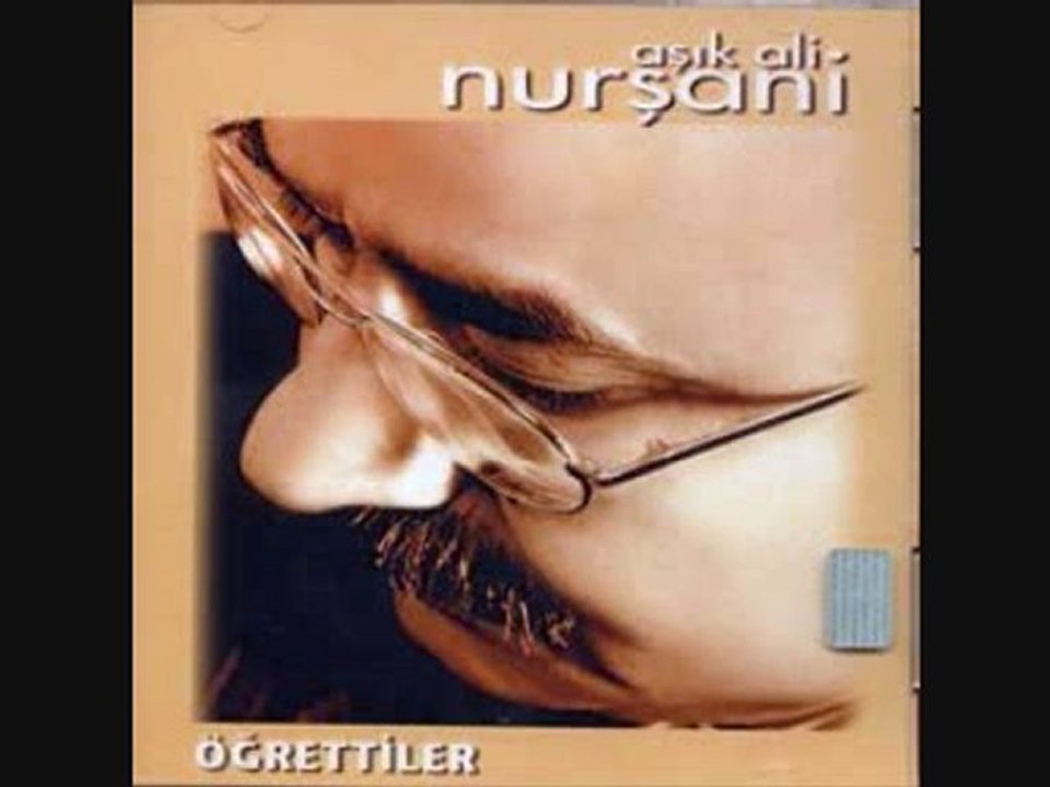 Aşık Ali Nurşani - Yüce Dağ Başında Kardım Eridim