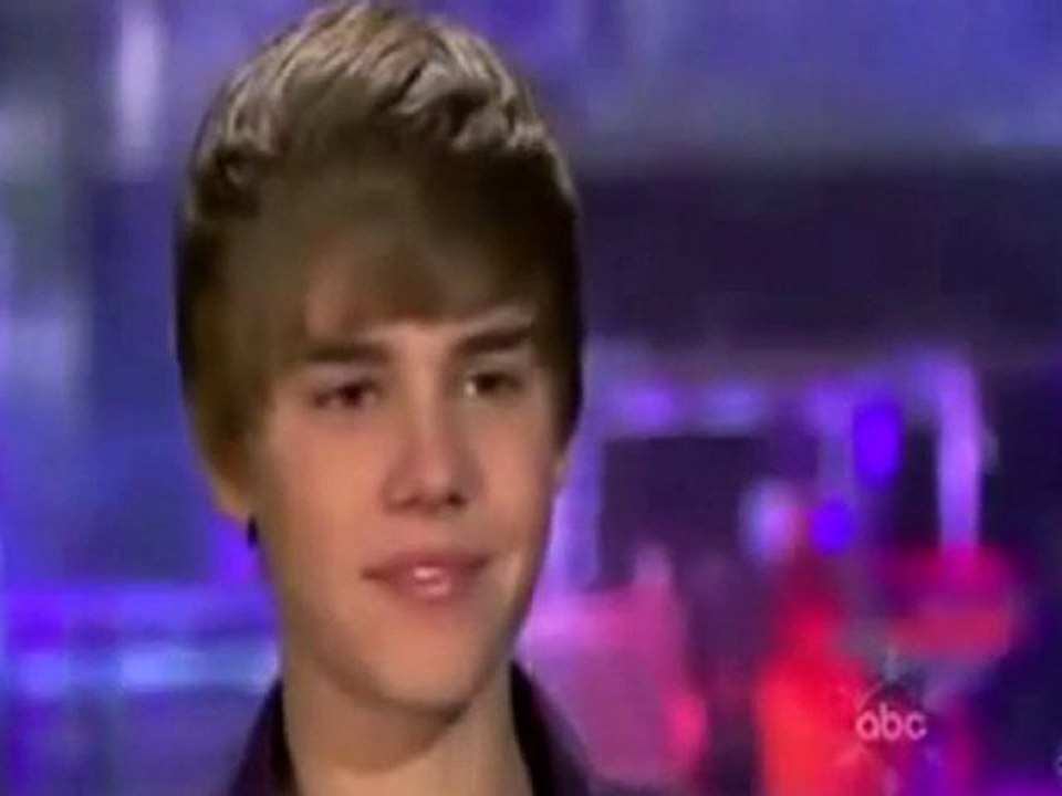 Justin Bieber Talks To Barbara Walters About Jasmine Kiss