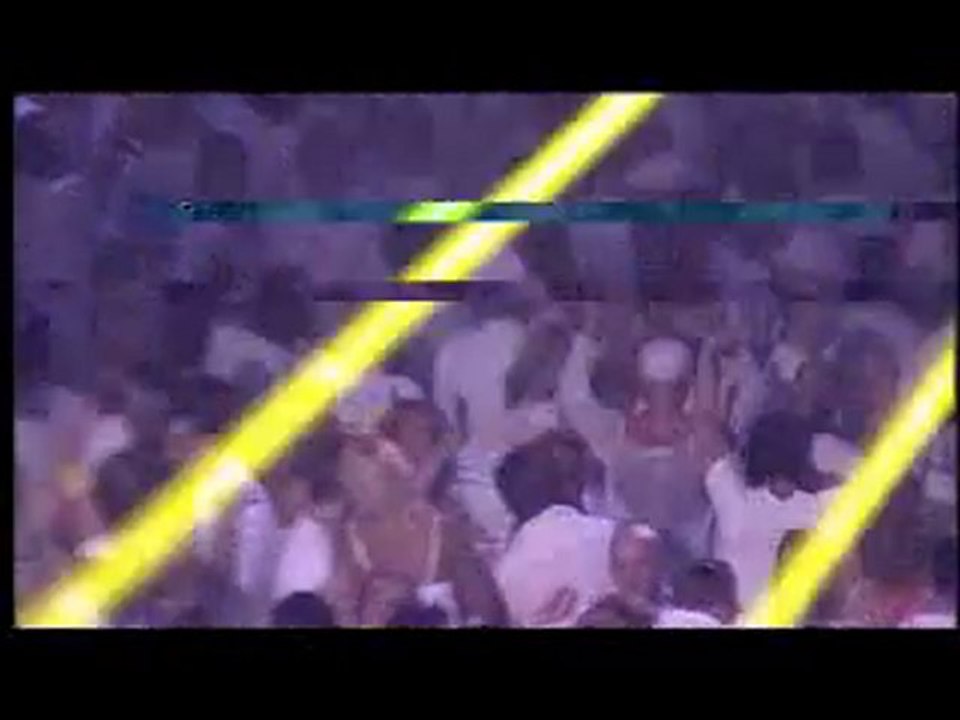Armin Van Buuren - Shivers (Live At Sensation White)