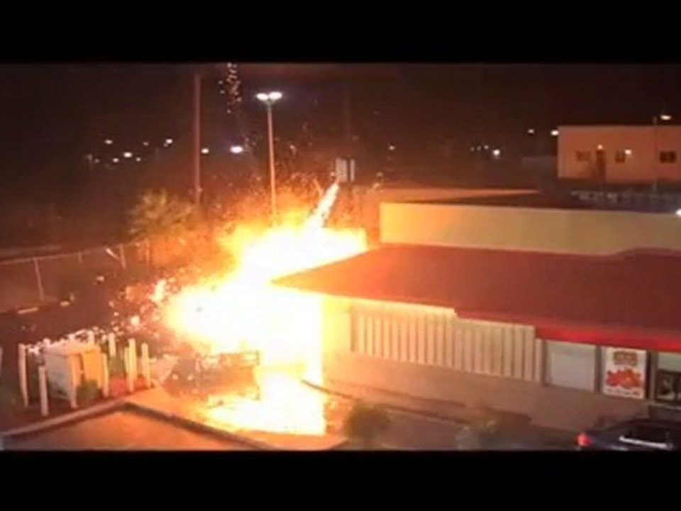 Carl's Jr #II - Spot TV Carl's Jr #II (Anglais)