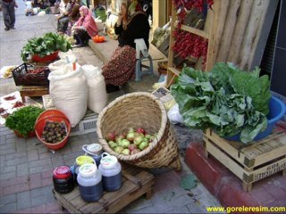 HÜSEYİN BIÇAK- KADIRGANIN BAŞINDA