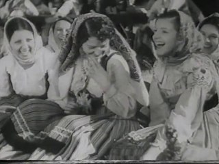 COSTINHA CANTA A «CANÇÃO DAS DUAS RESPOSTAS»