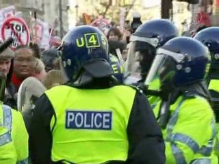 Британский парламент не послушал студентов